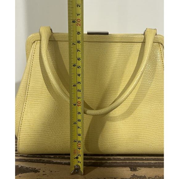 Banana Republic Purse 100% Cow Leather Yellow Satchel Handbag Vintage - Picture 8 of 8